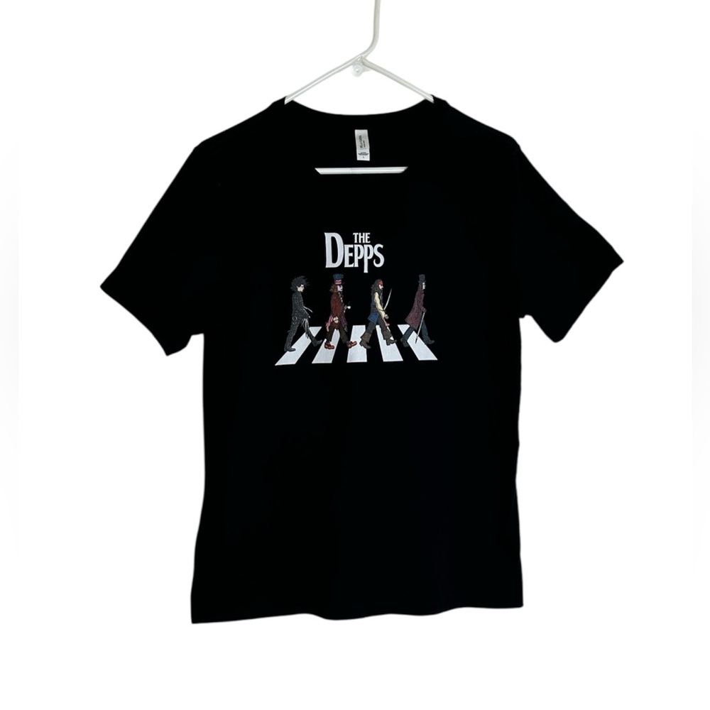 Black Johnny Depp Size Large “The Depps” Character Abbey Road Tee Shirt